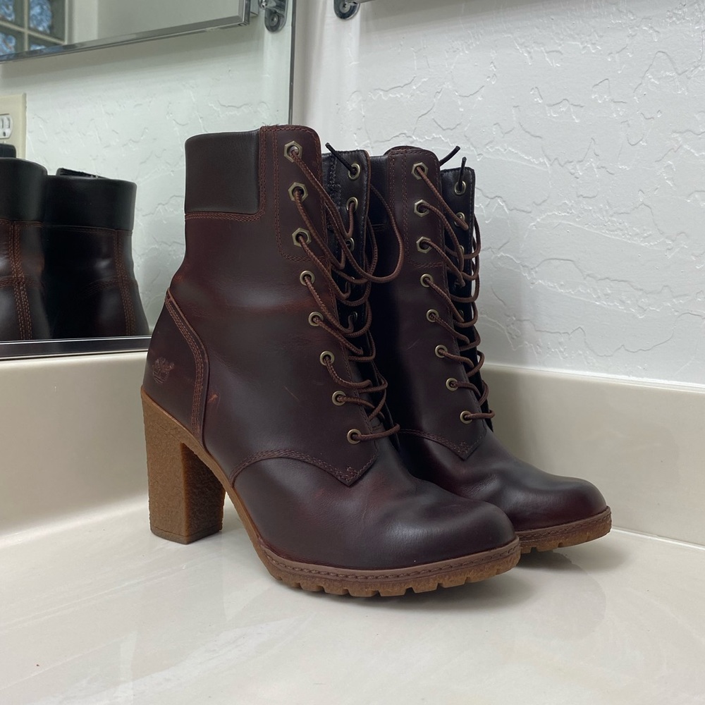 Timberland burgundy leather high heeled boots